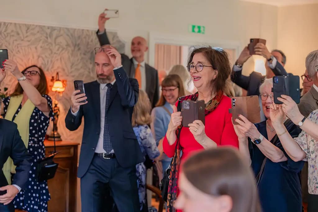 Borgerlig vigsel inomhus på Sörby Herrgård